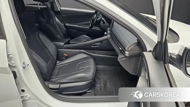 Hyundai Avante Hybrid (CN7) id 3399101 из Кореи 20