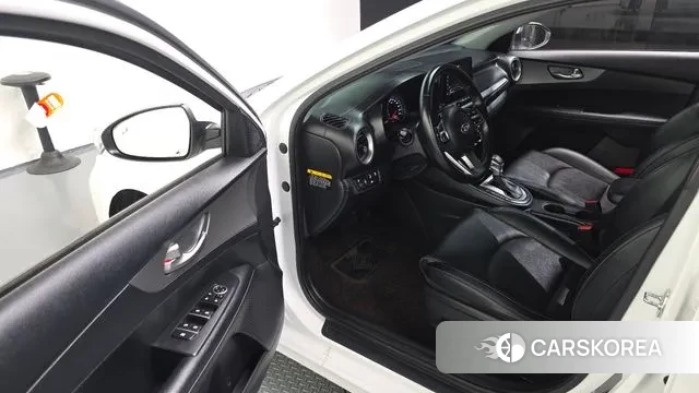 Kia Come New K3 id 3033422 из Кореи 20