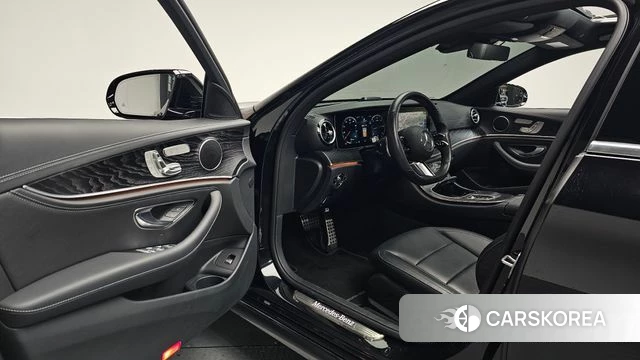 Mercedes-Benz E-Class W213 id 3965173 из Кореи 21