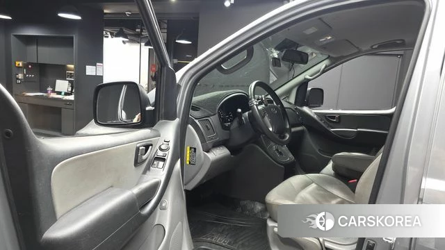 Hyundai The New Grand Starex id 4642440 из Кореи 20