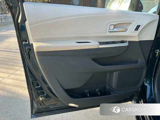 Toyota Grevia id 4258604 из Китая 28