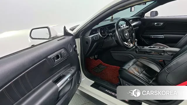 Ford Mustang id 3636210 из Кореи 20