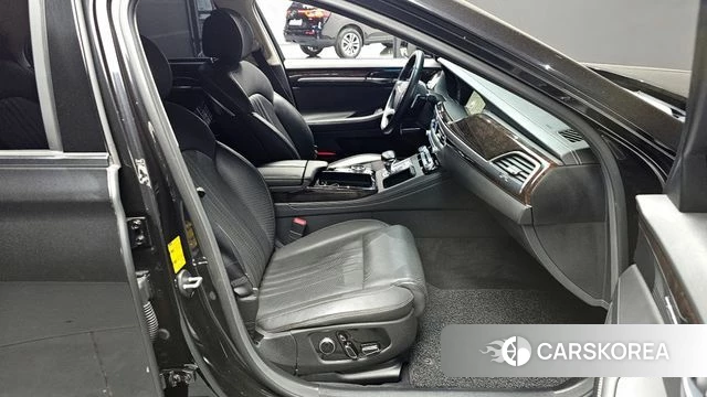 Genesis G90 id 4285563 из Кореи 30