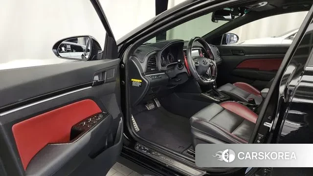 Hyundai Avante AD id 3284917 из Кореи 20