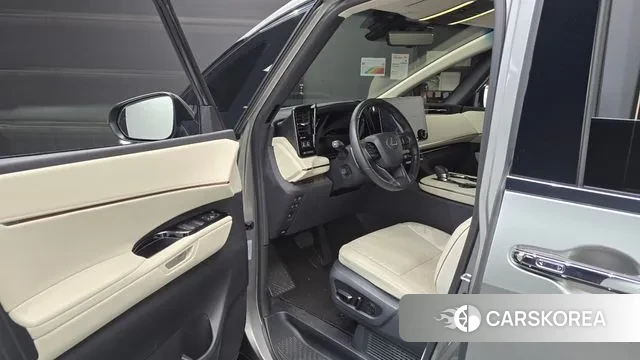 Lexus LM Second Generation id 3321835 из Кореи 20