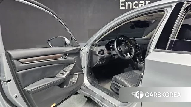 Honda Accord 10th Generation id 3034310 из Кореи 20