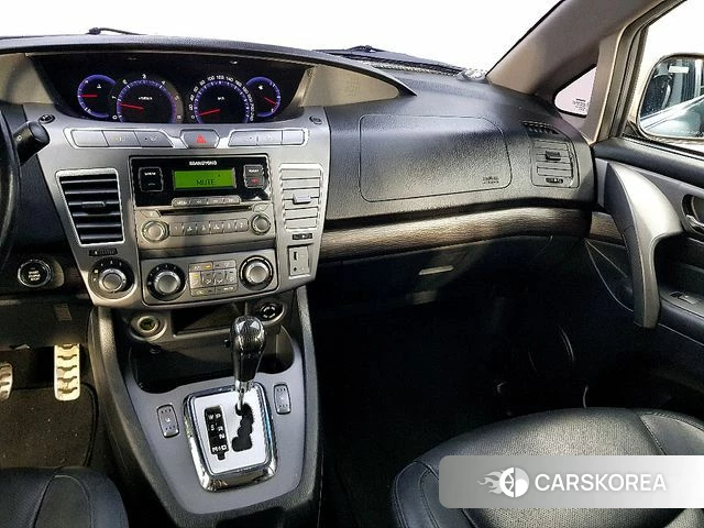 Ssangyong Korando Turismo id 4483420 из Кореи 19