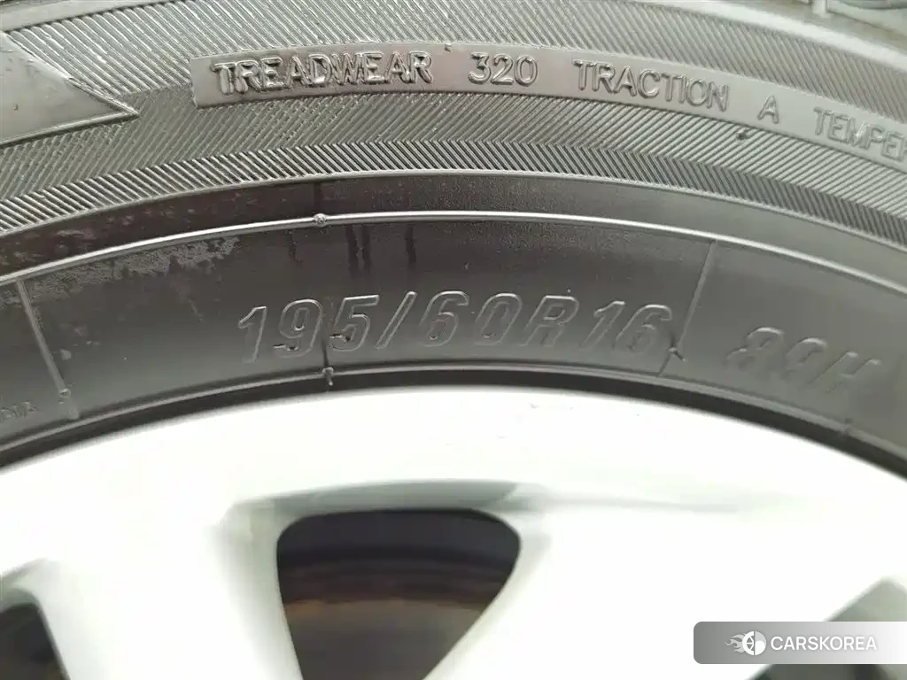 Nissan Tiida id 4565402 из Китая 24