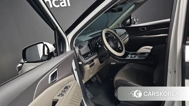 Kia The New Carnival 4th Generation id 3353739 из Кореи 20