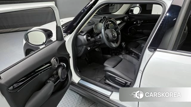 Mini Cooper id 3953309 из Кореи 20