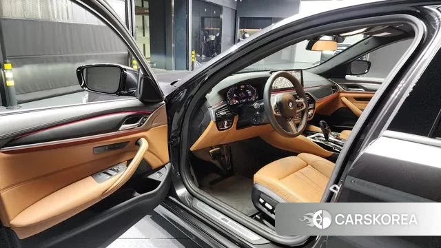 BMW 5 Series (G30) id 3218004 из Кореи 20