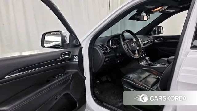 Jeep Grand Cherokee id 3284154 из Кореи 20