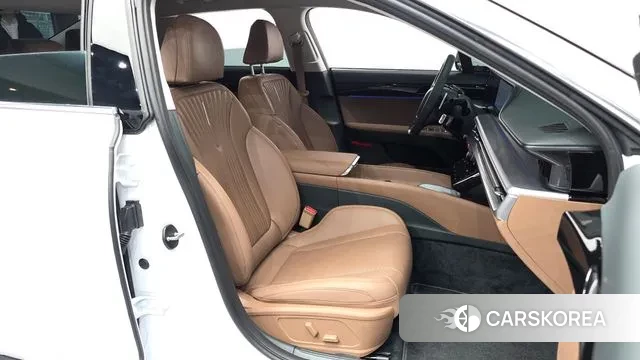 Hyundai Grandeur (GN7) id 3769608 из Кореи 20