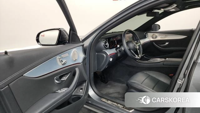 Mercedes-Benz E-Class W213 id 3892936 из Кореи 20