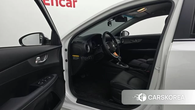 Kia Come New K3 id 3955324 из Кореи 20