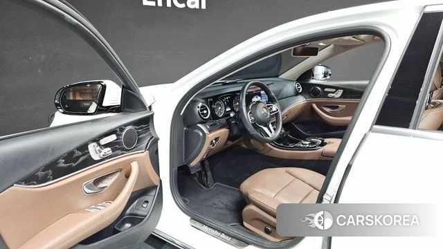Mercedes-Benz E-Class W213 id 4477271 из Кореи 35