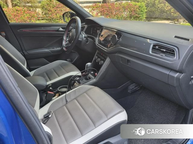 Volkswagen T-Roc id 3941245 из Кореи 18