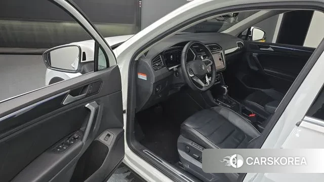 Volkswagen Tiguan second Generation id 3674990 из Кореи 20