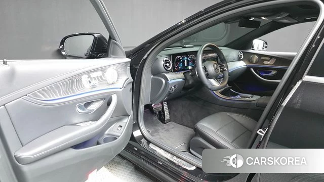Mercedes-Benz E-Class W213 id 4618715 из Кореи 35