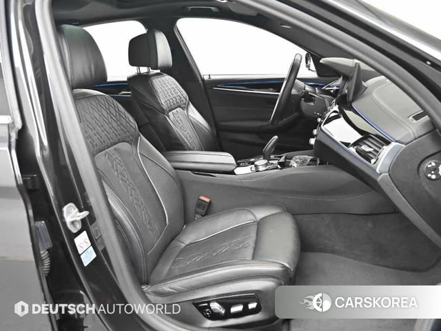 BMW 5 Series (G30) id 4283571 из Кореи 20