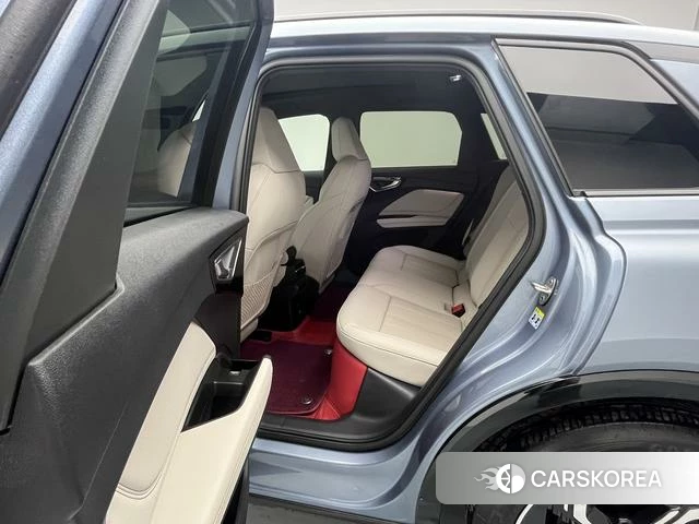 Audi Q4 e-tron id 4216849 из Китая 20