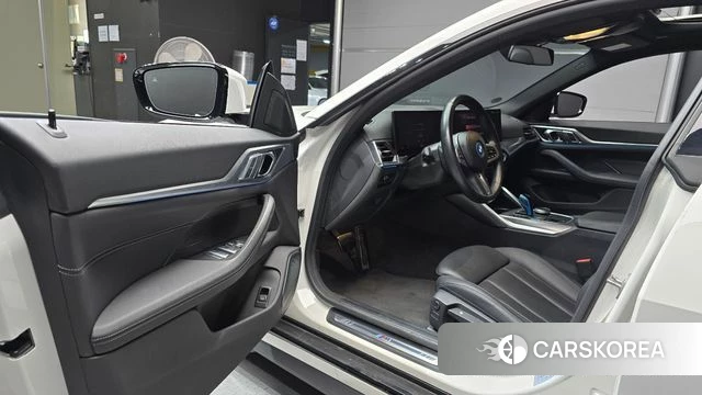 BMW i4 id 4929553 из Кореи 37