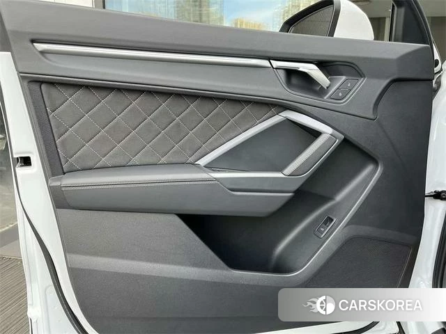 Audi Q3 id 4261763 из Китая 13