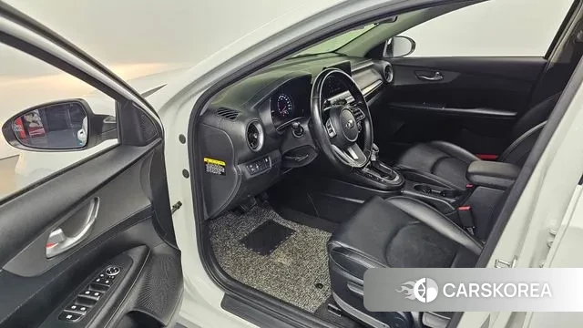 Kia Come New K3 id 3612768 из Кореи 20