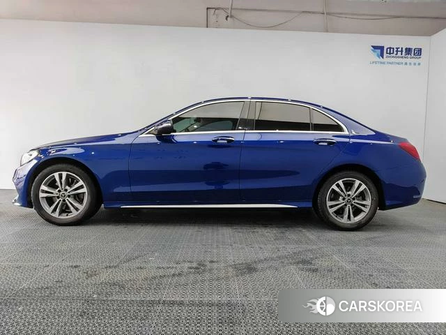 Mercedes-Benz Class C id 4227903 из Китая 21