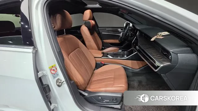 Audi A6 (C8) id 3237708 из Кореи 20