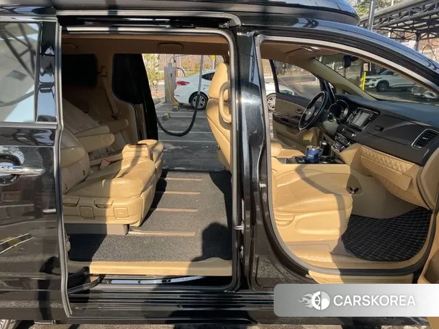 Kia All New Carnival id 3644167 из Кореи 20