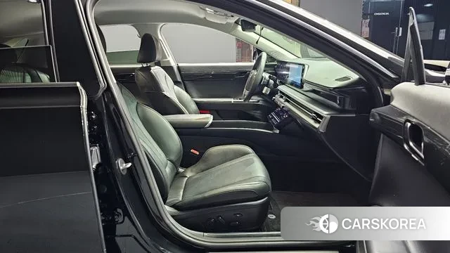 Hyundai Grandeur (GN7) id 3746118 из Кореи 20