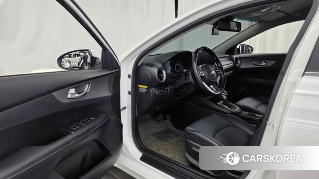 Kia Come New K3 id 4508035 из Кореи 30