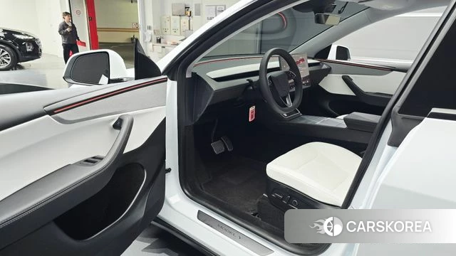 Tesla Model Y id 4336588 из Кореи 31