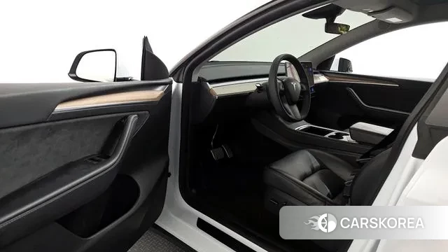 Tesla Model Y id 3523706 из Кореи 20