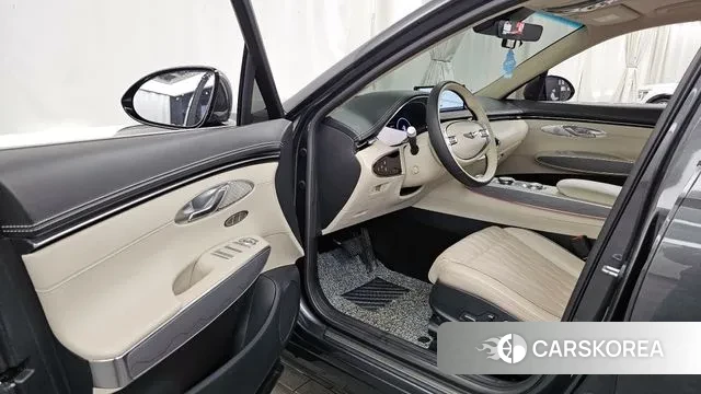 Genesis GV70 id 3676454 из Кореи 20