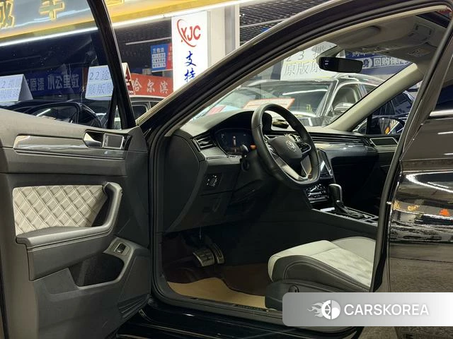 Volkswagen Magotan id 4256423 из Китая 10