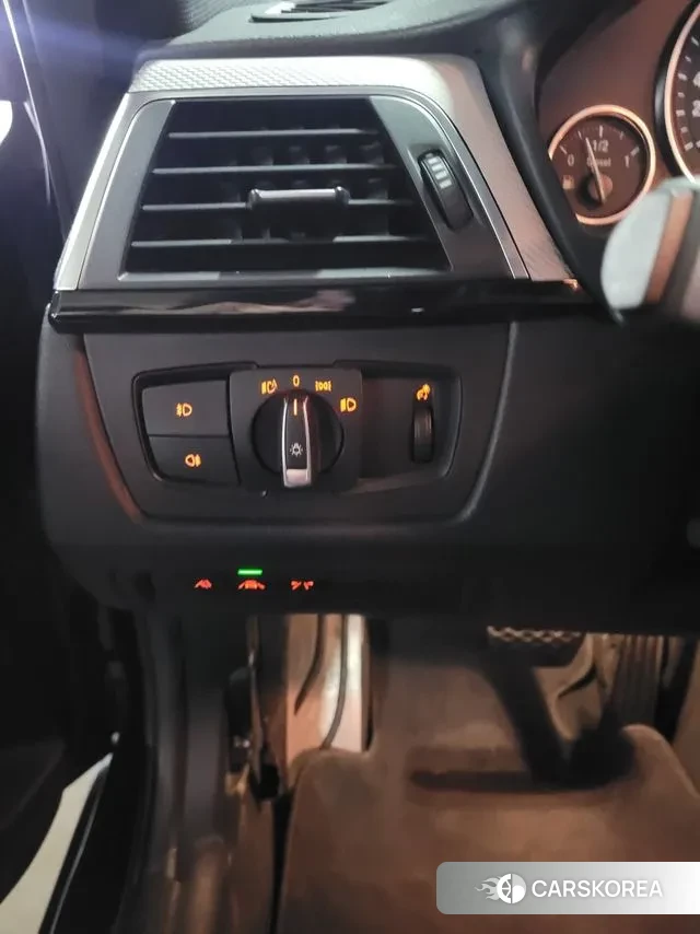 BMW 3 Series (F30) id 3014077 из Кореи 17