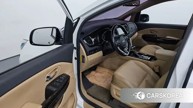 Kia The New Carnival id 3531189 из Кореи 20