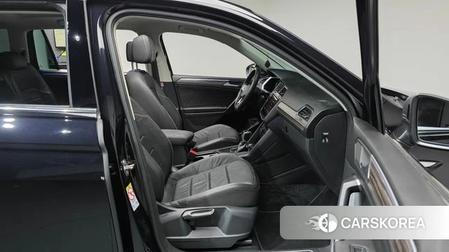 Volkswagen Tiguan Allspace id 4579285 из Кореи 34