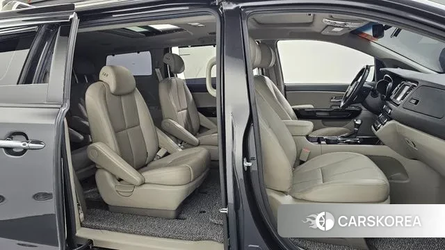 Kia The New Carnival id 3672502 из Кореи 20