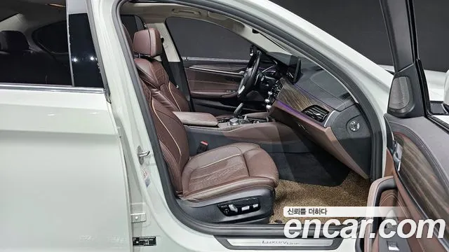 BMW 5 Series (G30) id 2686734 из Кореи 20