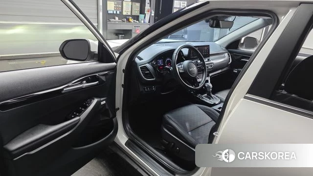 Kia Seltos id 4572876 из Кореи 30
