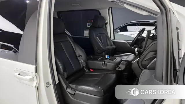 Hyundai Staria id 3696470 из Кореи 20