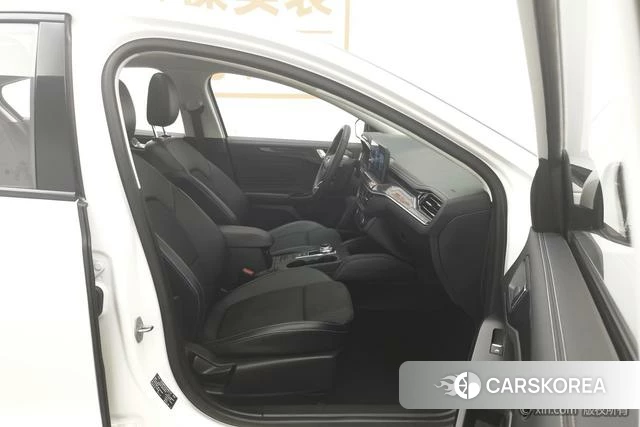 Ford Fox id 4211432 из Китая 24