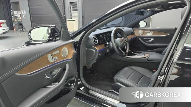 Mercedes-Benz E-Class W213 id 4632177 из Кореи 31
