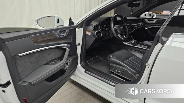 Audi A7 (4K) id 4429325 из Кореи 32