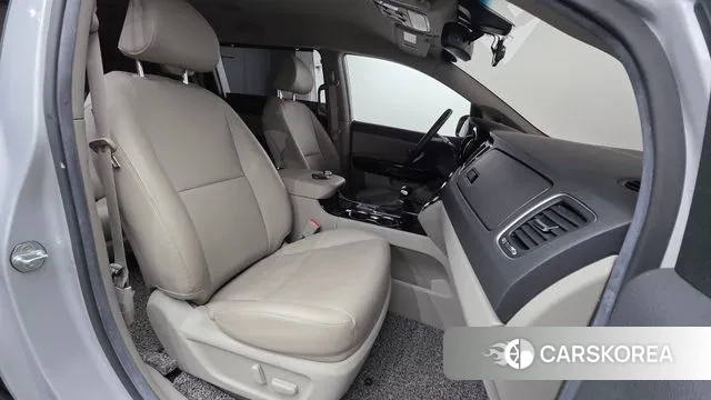 Kia The New Carnival id 3203731 из Кореи 20