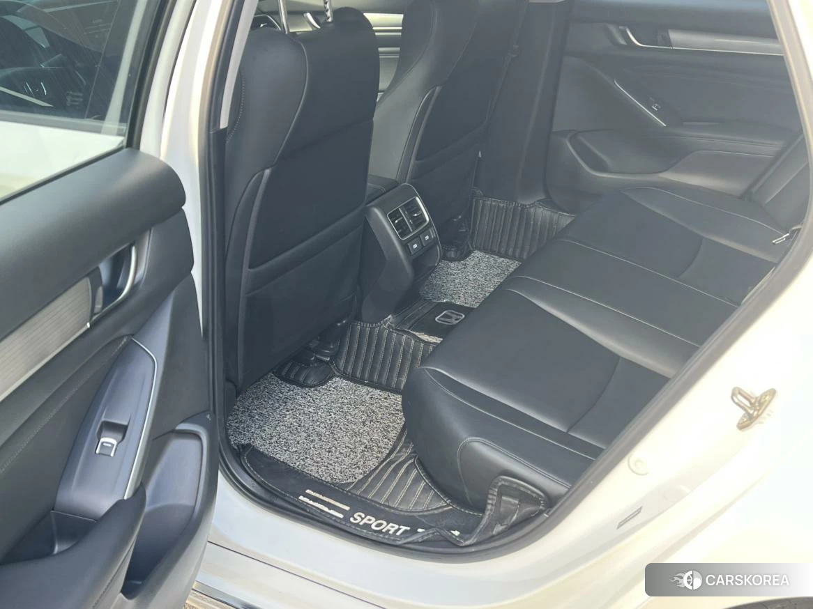 Honda Accord id 4493278 из Китая 12