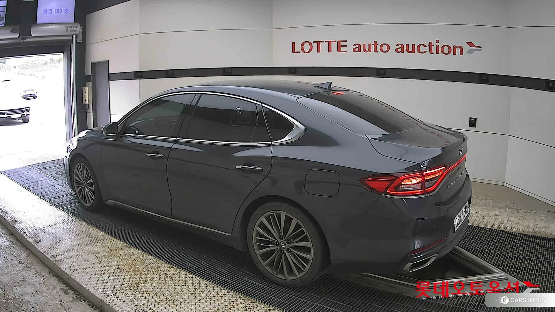 Hyundai Grandeur id 4347298 из Кореи 38